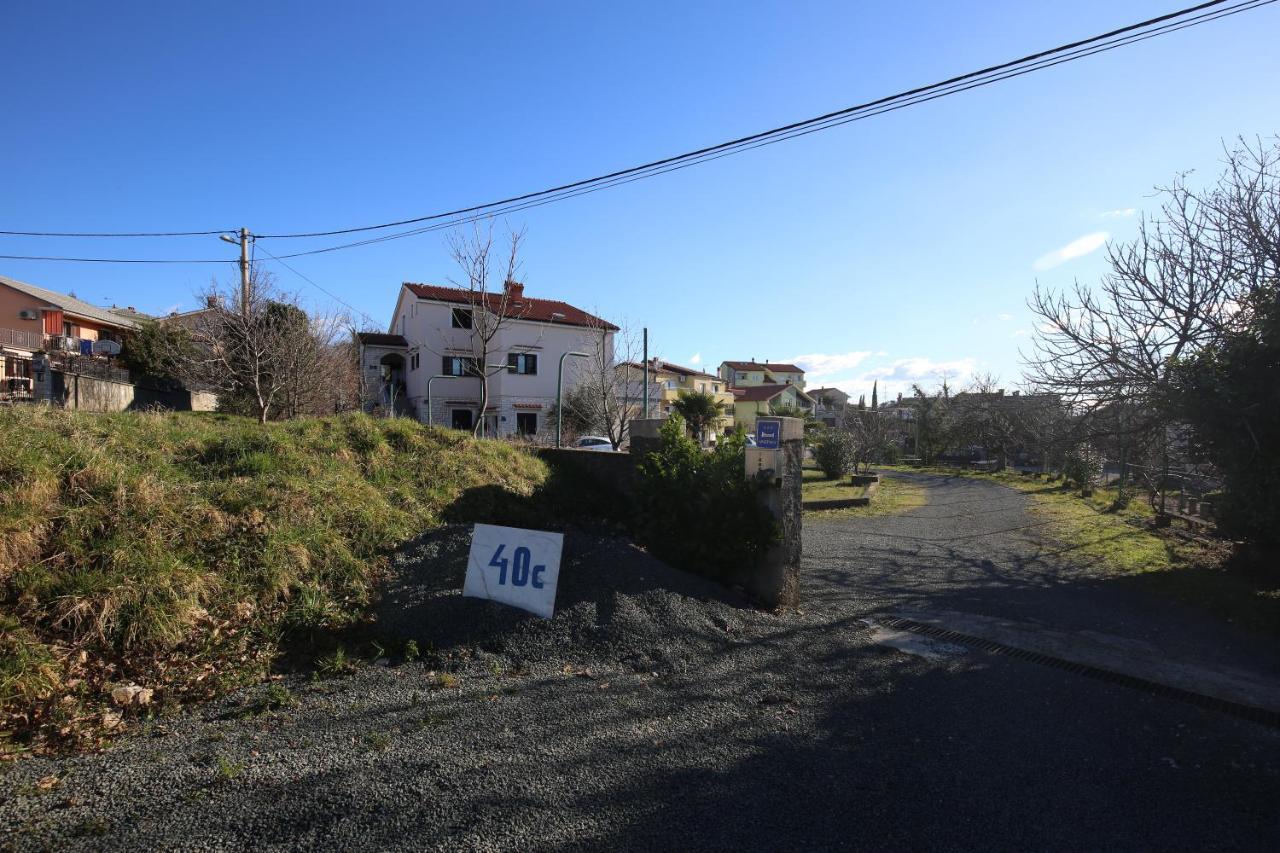 Studio Apartman Kris Marinici  Dış mekan fotoğraf