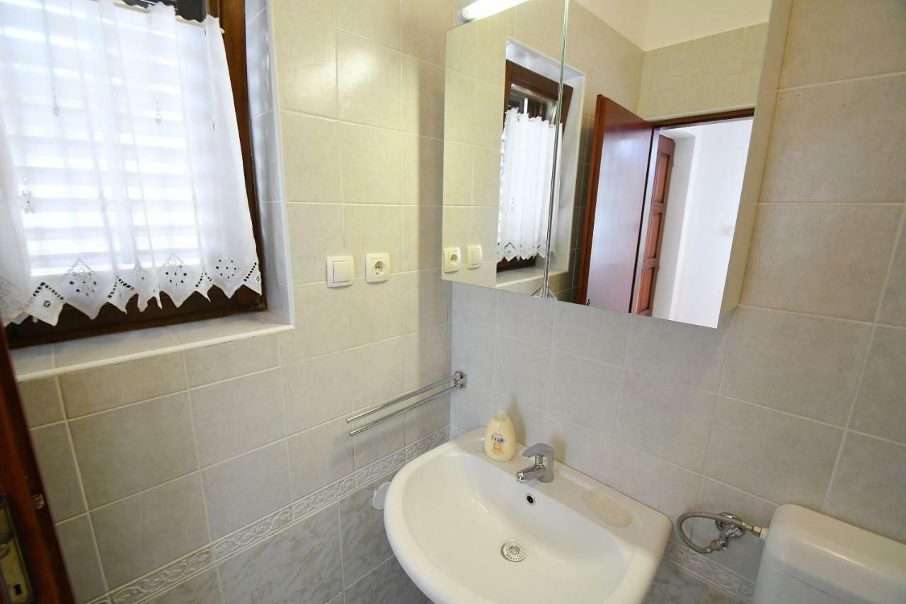 Studio Apartman Kris Marinici  Dış mekan fotoğraf