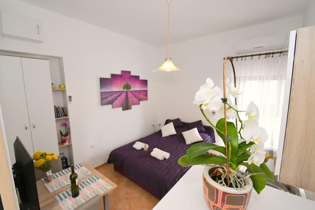 Studio Apartman Kris Marinici  Dış mekan fotoğraf